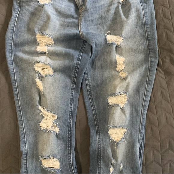 Torrid Bombshell Skinny Jeans - Premium Stretch Medium Wash - Picture 3 of 7